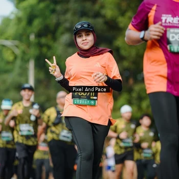 Runner Photo 6878199