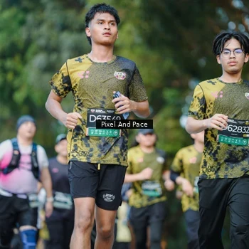 Runner Photo 6878212