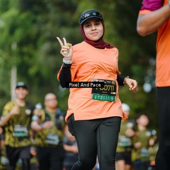 Runner Photo 6878227