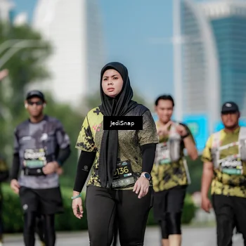 Runner Photo 6878231