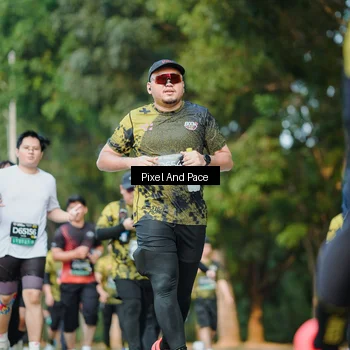 Runner Photo 6878260