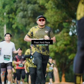 Runner Photo 6878263