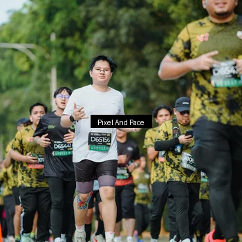 Runner Photo 6878270