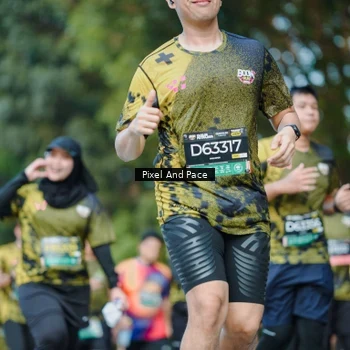 Runner Photo 6878307