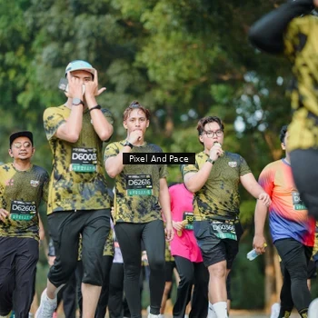 Runner Photo 6878329