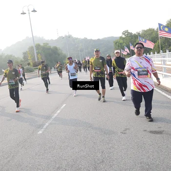 Runner Photo 6878368