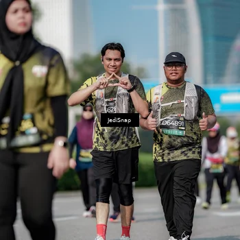 Runner Photo 6878374