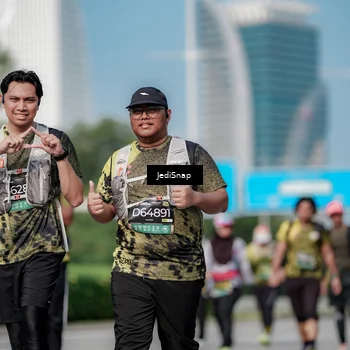 Runner Photo 6878397
