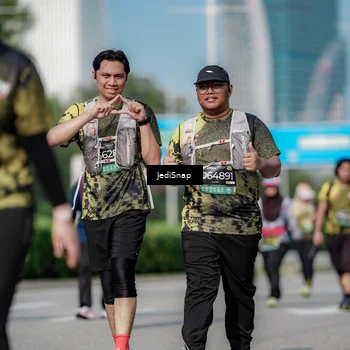 Runner Photo 6878409