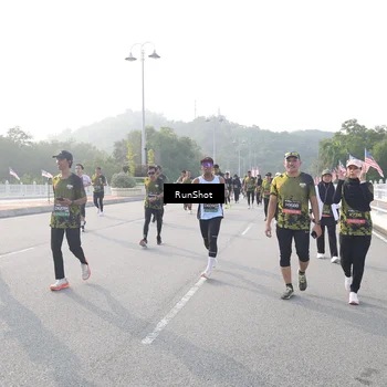 Runner Photo 6878415