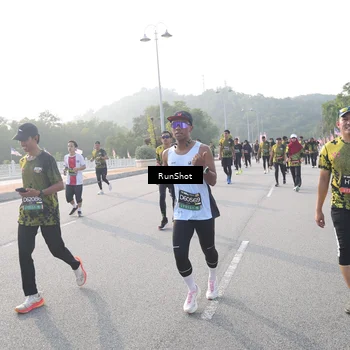 Runner Photo 6878428