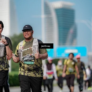 Runner Photo 6878437