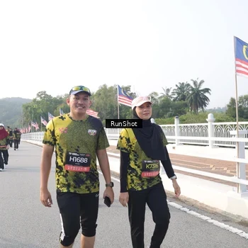 Runner Photo 6878446