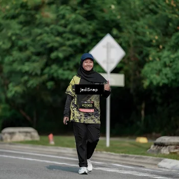 Runner Photo 6878526