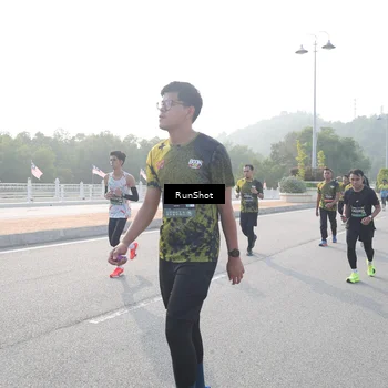 Runner Photo 6878542