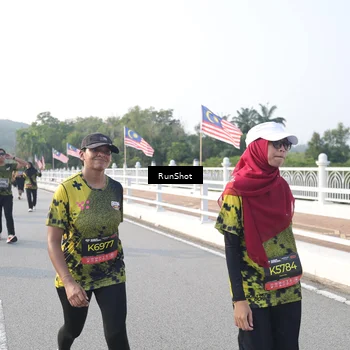 Runner Photo 6878549