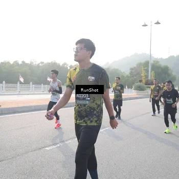 Runner Photo 6878563