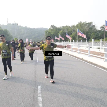 Runner Photo 6878569