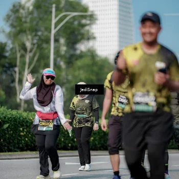 Runner Photo 6878584