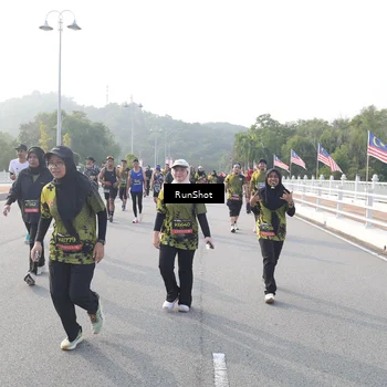 Runner Photo 6878617