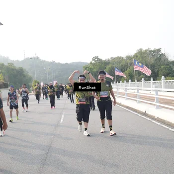 Runner Photo 6878641