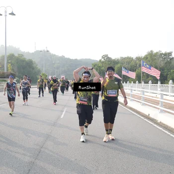 Runner Photo 6878646