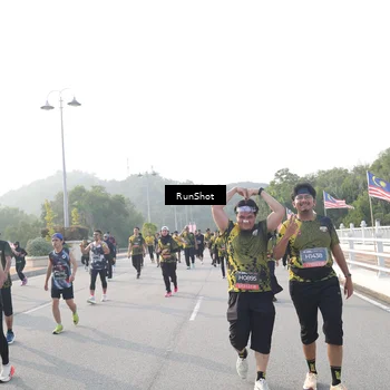 Runner Photo 6878668