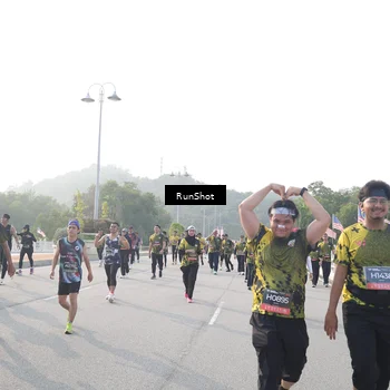 Runner Photo 6878671