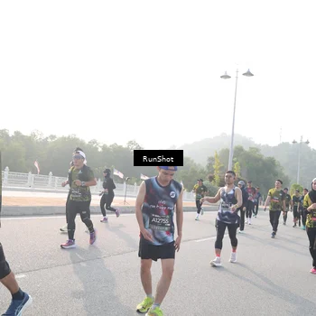Runner Photo 6878686