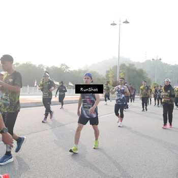 Runner Photo 6878687