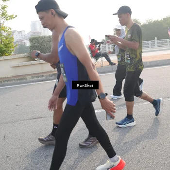 Runner Photo 6878696