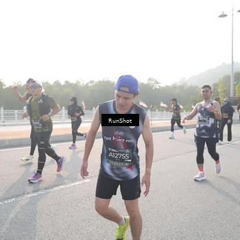 Runner Photo 6878702