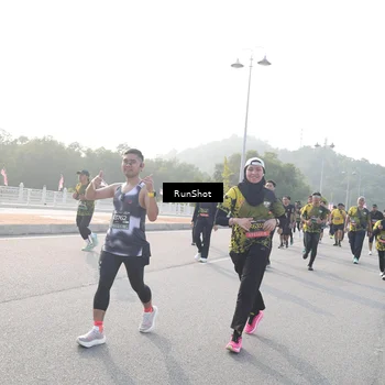 Runner Photo 6878716