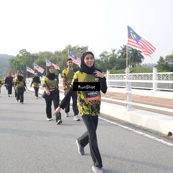 Runner Photo 6878774