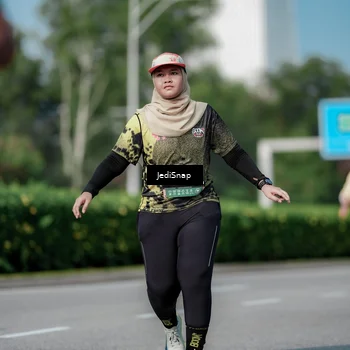 Runner Photo 6878790