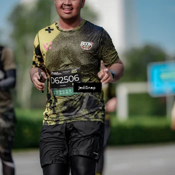 Runner Photo 6878791