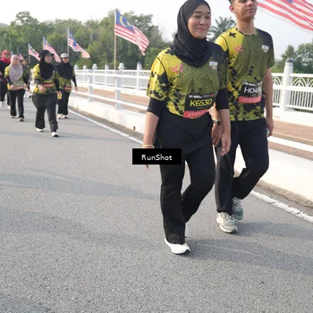 Runner Photo 6878804
