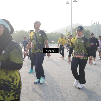 Runner Photo 6878825