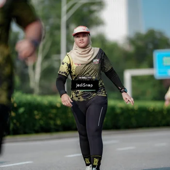 Runner Photo 6878846