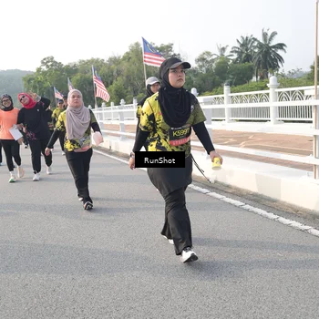 Runner Photo 6878847
