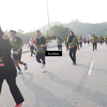 Runner Photo 6878947
