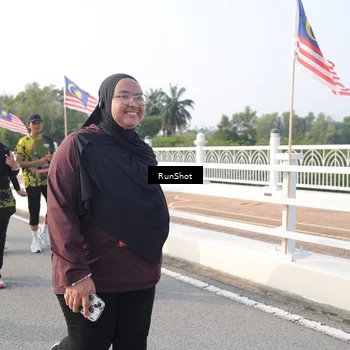 Runner Photo 6878957