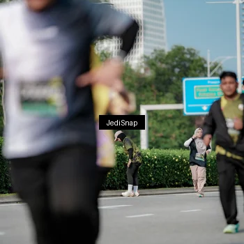 Runner Photo 6878960