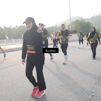Runner Photo 6878961