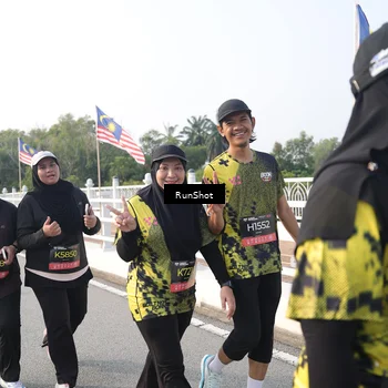 Runner Photo 6878998