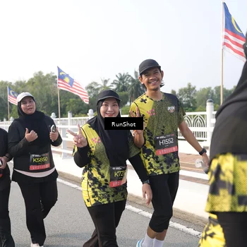 Runner Photo 6879002