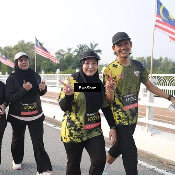 Runner Photo 6879005