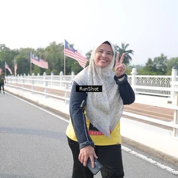 Runner Photo 6879074