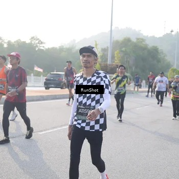 Runner Photo 6879153