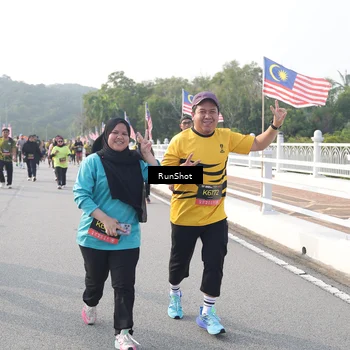 Runner Photo 6879162